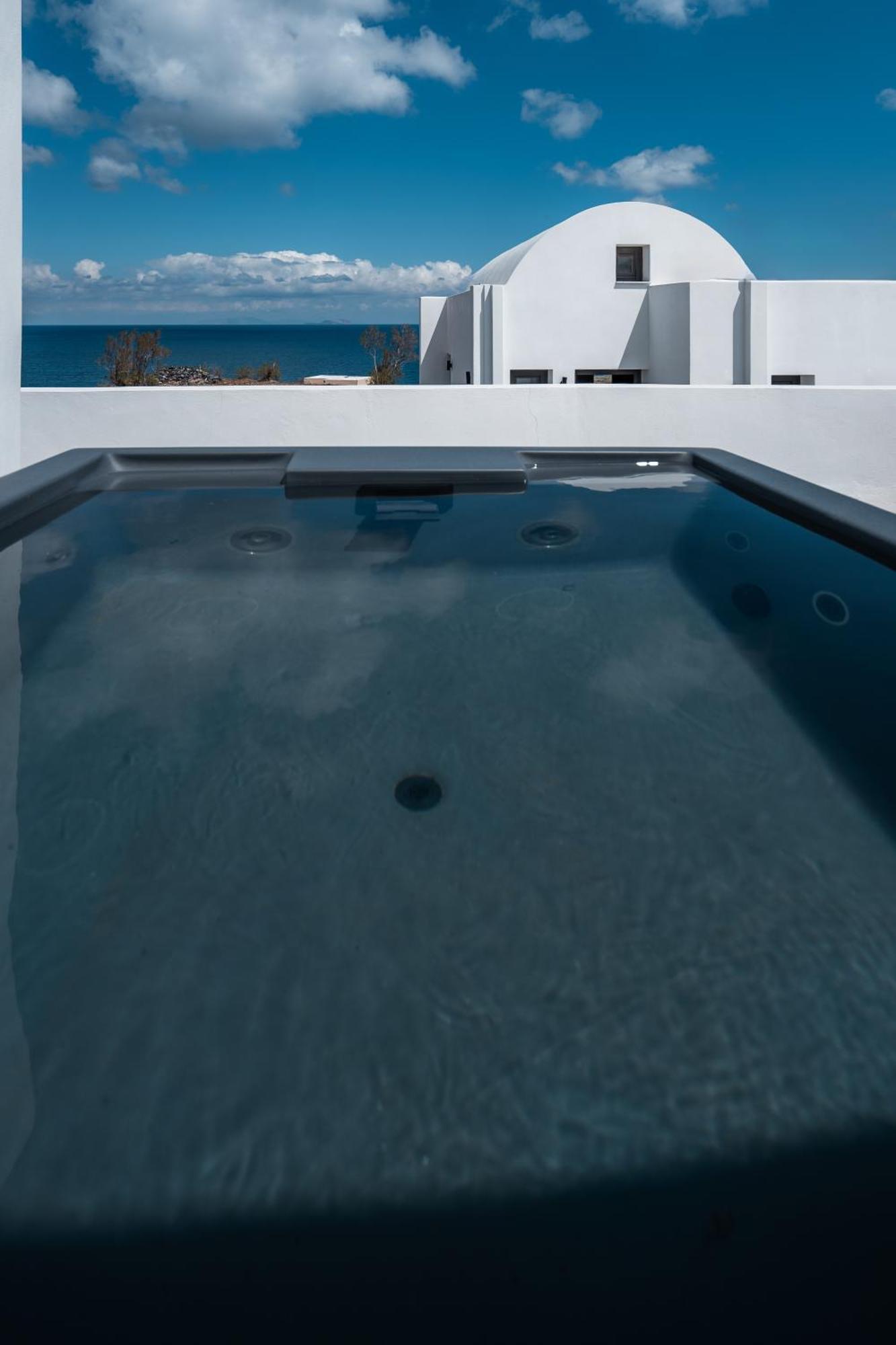 Akri Suites Vourvoúlos Zewnętrze zdjęcie